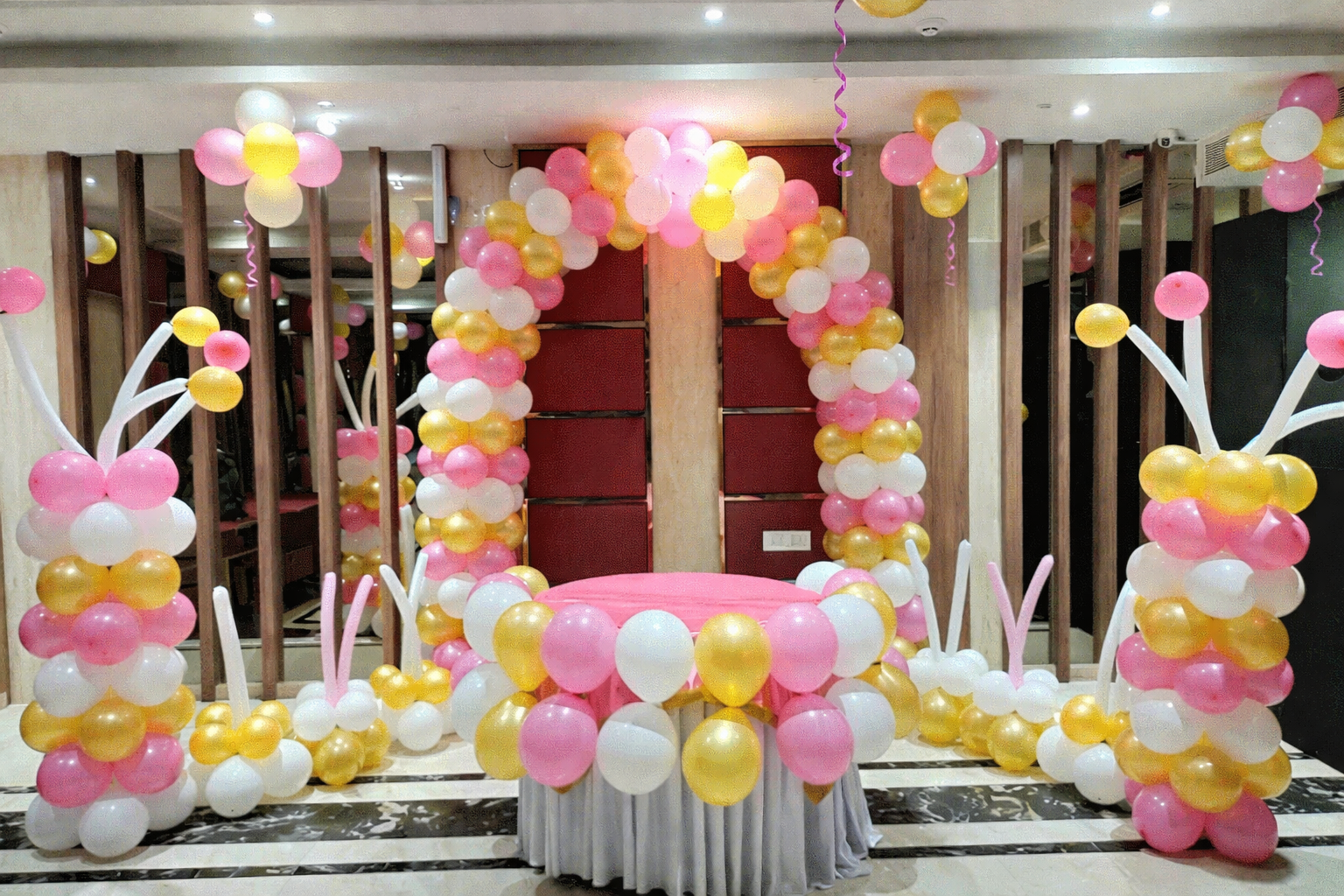 Lucky-tent-house-wedding-birthday-decoration.png